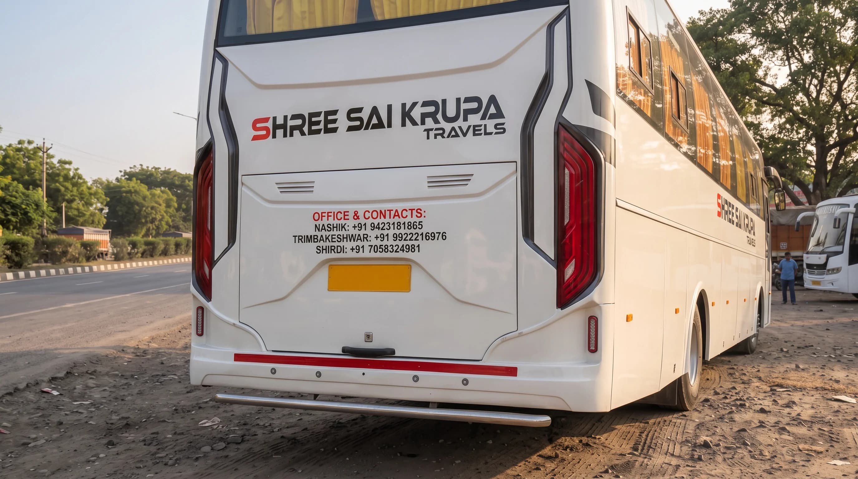 Nashik bus rental